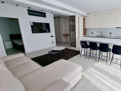 Apartament 3 Camere Bloc Nou/LUX, Parcare De Inchiriat, Ultracentral