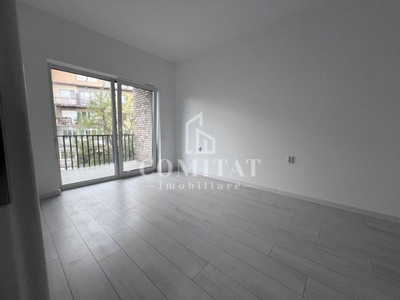 Apartament 3 camere + terasa | zona Garii