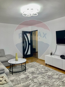 Apartament 3 camere vanzare in bloc de apartamente Maramures, Baia Mare
