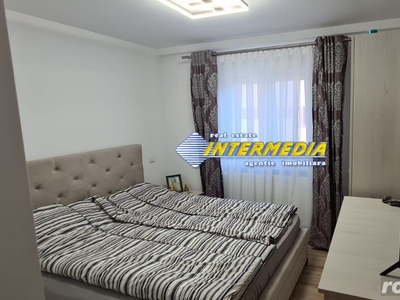 Apartament cu 3 camere decomandat de vanzare in Alba Iulia Cetate