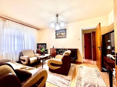 Apartament cu 3 camere, in cartierul Manastur/Baza Sportiva 