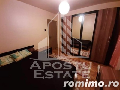 Apartament cu 3 camere in zona Aradului, cu garaj