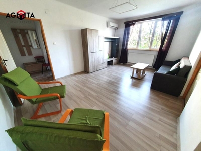 Inchiriem apartament de 2 camere pe Mihai Viteazu, Centrul Clujului!