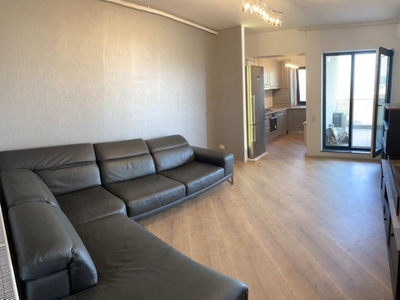 Prima inchiriere apartament 3 camere 4City - Pipera, loc de parcare