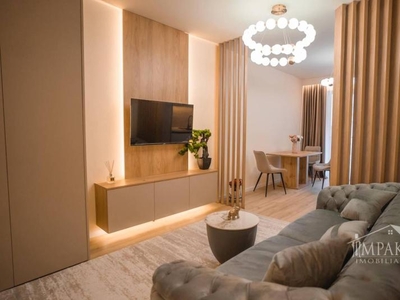 Vanzare apartament cu trei camere superb zona Parcul Poligon, Floresti!