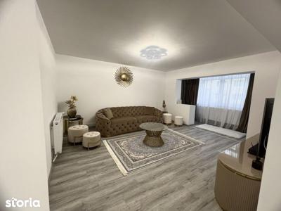 Apartament de 2 camere decomandate, 61 mp, loc de parcare, zona Vivo