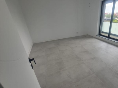 Apartament 2 camere, Fratii Golesti, bloc nou