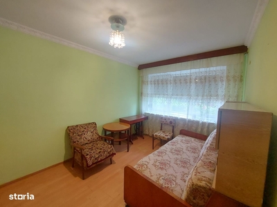 Apartament 2 camere semidecomandat , parter, zona Orizont