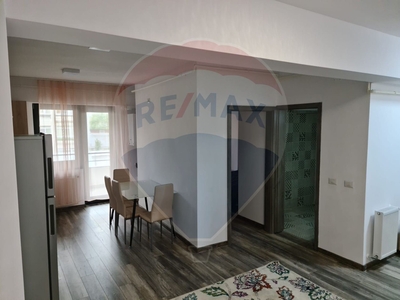 Apartament 2 camere vanzare in bloc de apartamente Bacau, Ultracentral