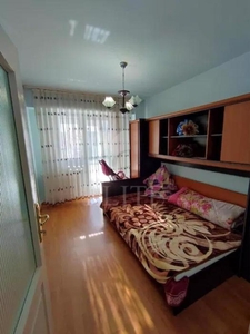 Apartament 3 camere in zona MARASTI