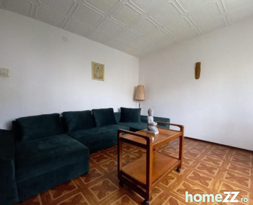 Apartament 3 camere- zona Panduri