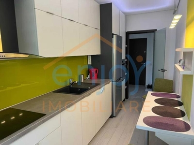 Apartament de LUX decomandat, in cartierul Andrei Muresanu