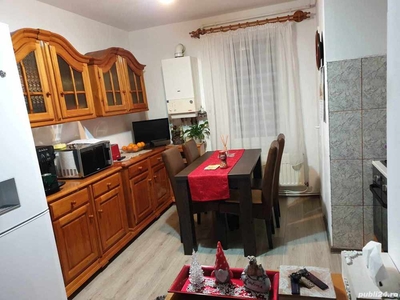 apartament de vânzare