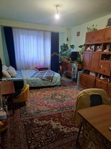 Apartament decomandat cu 3 camere, in cartierul Marasti