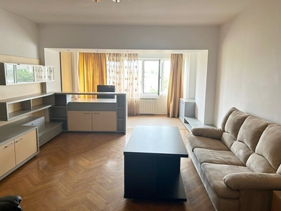 Inchiriere apartament 3 camere Calea Calarasilor, Matei Basarab