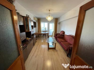 Apartament 3 camere decomandat-zona Brotacei - 120.000 euro