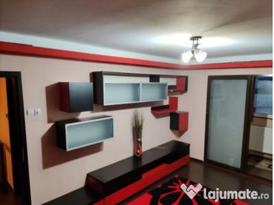 Dacia- apartament 3 camere decomandat renovat