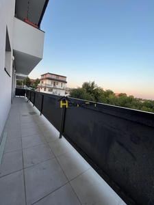 Apartament 3 camere gata de mutare 3 min metrou