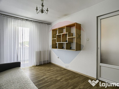 Apartament cu 2 camere de vânzare, etajul 2, zona Alfa