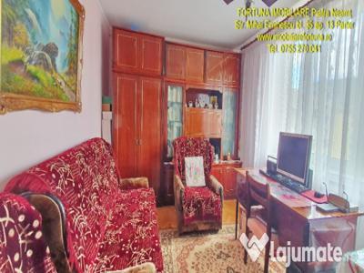 Apartament 2 camere decomandate, zona Petrodava