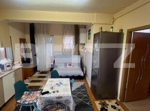 Apartament 2 camere, 47 mp, centrala proprie, zona Piata 1 Mai