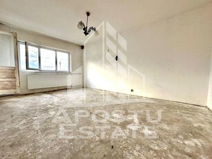 Apartament 2 camere, decomandat, zona Soarelui