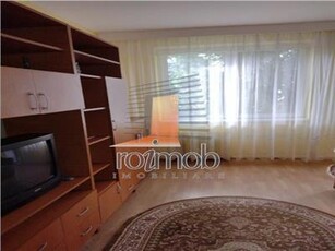 Apartament 2 camere, etajul 2/8, zona Eminescu