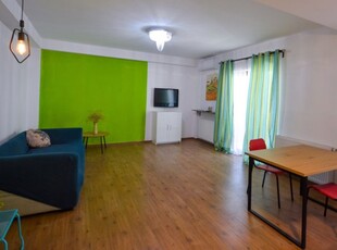 Inchiriere Apartament 2 camere decomandat - Titan , Bucuresti