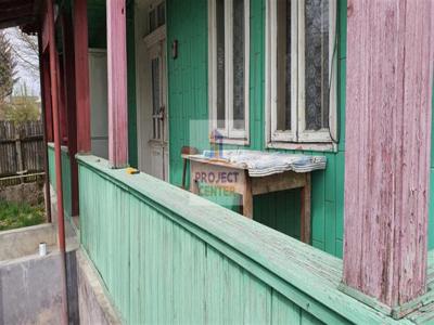 Casa ta cu veranda din Bascov - Rotaresti