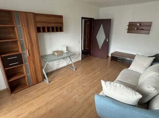 AP. 3 CAMERE, METROU 15 MIN, BUCATARIE INCHISA, RENOVAT, PET-FRIENDLY