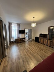 Apartament 3 camere la etaj, central, Orașul de jos,Centru vechi Sibiu