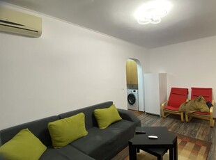 Apartament 3 camere in stare buna, Raul Doamnei, Drumul Taberei