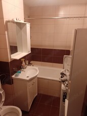 Apartament de închiriat