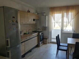 Apartament de închiriat