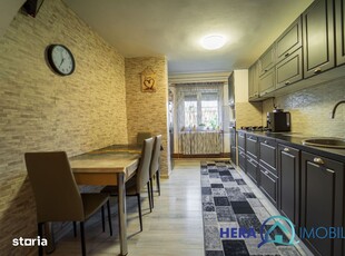 Apartament spațios cu 3 camere, 97mp, loc de parcare, Zona Alfa