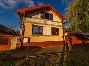 Casa 4 camere de vanzare in Aradul Nou