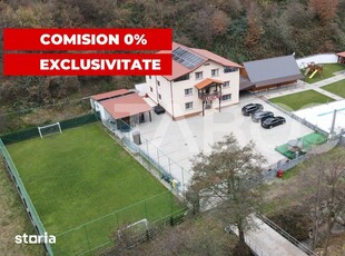 De vanzare Casa Munty - Pensiune de lux in inima padurii langa Sibiu