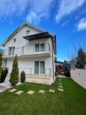 Duplex de inchiriat, 4 camere, 229mp, 250mp teren, parcare, zona Mehedinti