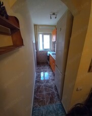 Inchiriez apartament cu 2 camere