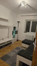 Proprietar inchirierez apartament cu 3 camere situat pe calea Lipovei, strada Verde