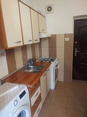 Proprietar Închiriez apartament cu o cameră