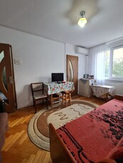 Vanzare apt.1 camera in Galati, Micro 19, etaj 2, centrala proprie