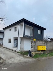 Apartament 2 camere,, et. 2, decomandat, zona Lipovei