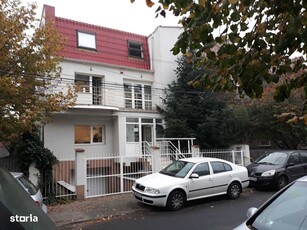 Apartament cu 2 camere, decomandat, Sopor + parcare subterana