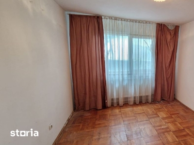 2 camere Zona Romanilor