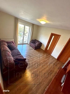 Apartament 2 camere, Centru, zona Teatrul National+Parcare