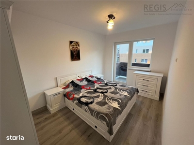 Apartament ultracentral în Hațeg, mobilat și utilat, ocupabil imediat.