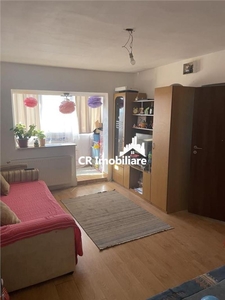 Apartament 4 camere zona Turda