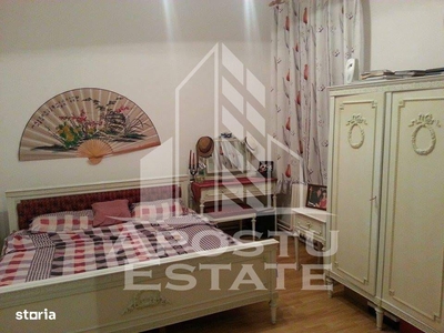 Apartament de 3 camere semidecomandat,zona Cartier Zavoi!