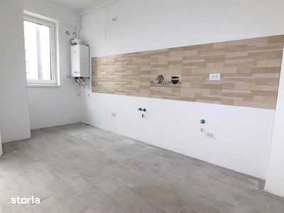 Cel mai MIC PRET! Apartament 2 camere, etaj intermediar, geam baie